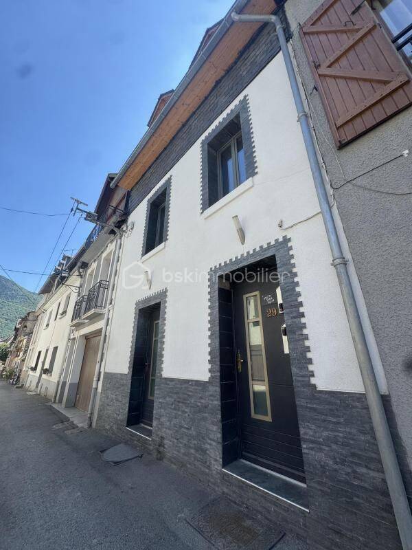 Appartement 3 pièces 49 m² · à Bagnères-de-Luchon · 49 m² · 720 €/mois