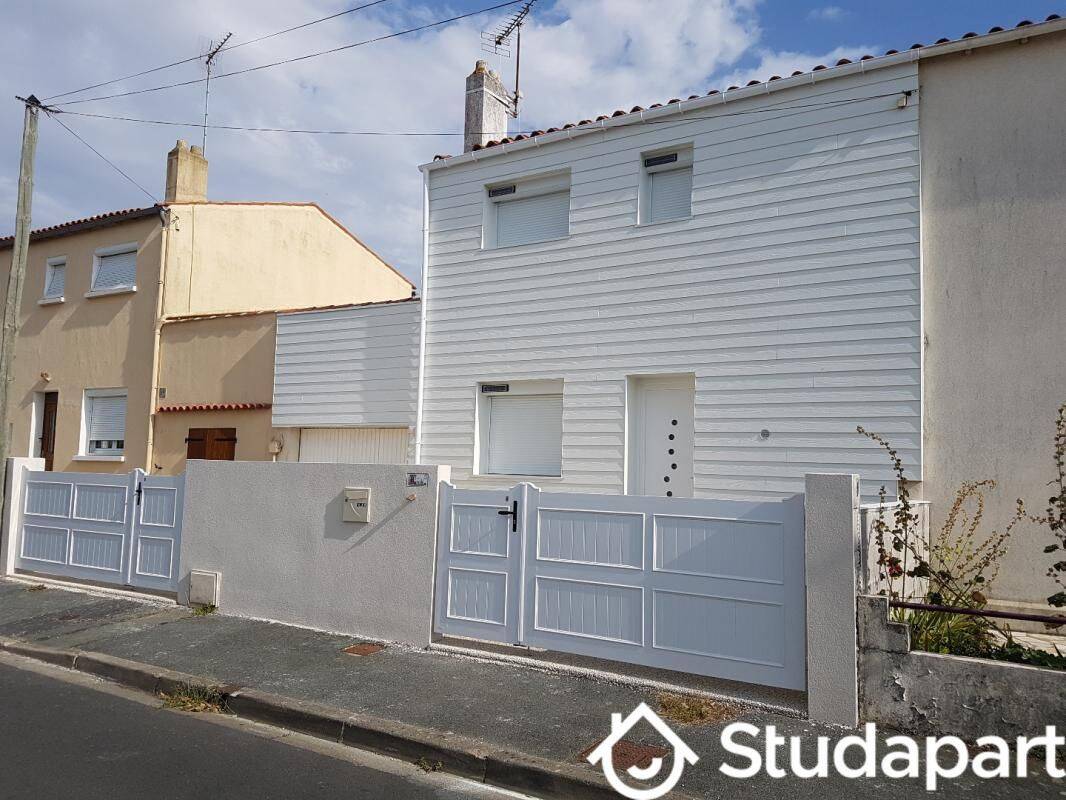 Maison 4 pièces 82 m² · à La Rochelle · 82 m² · 1 425 €