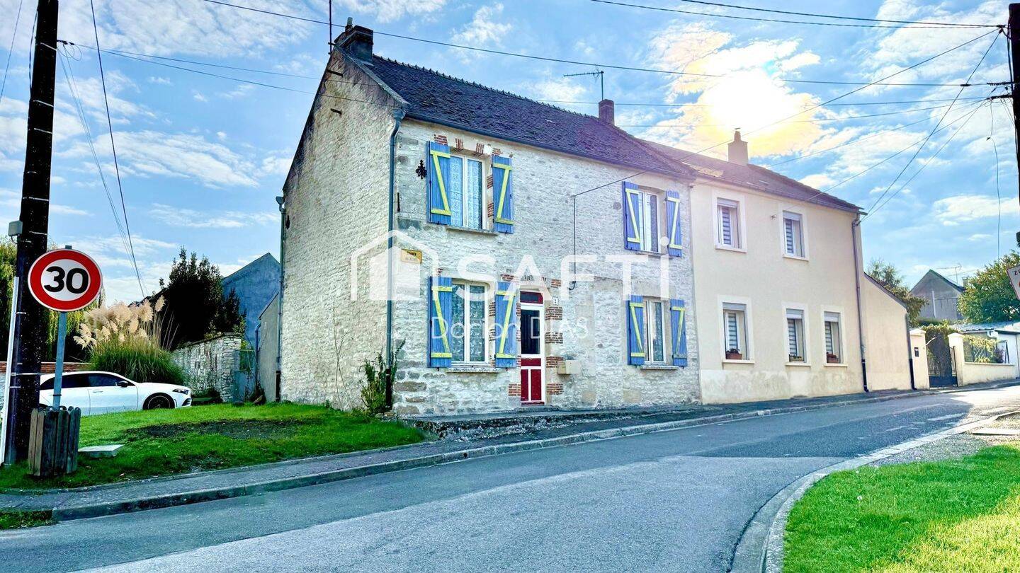 Maison 4 pièces 95 m² · à Marchais · 95 m² · 85 000 €