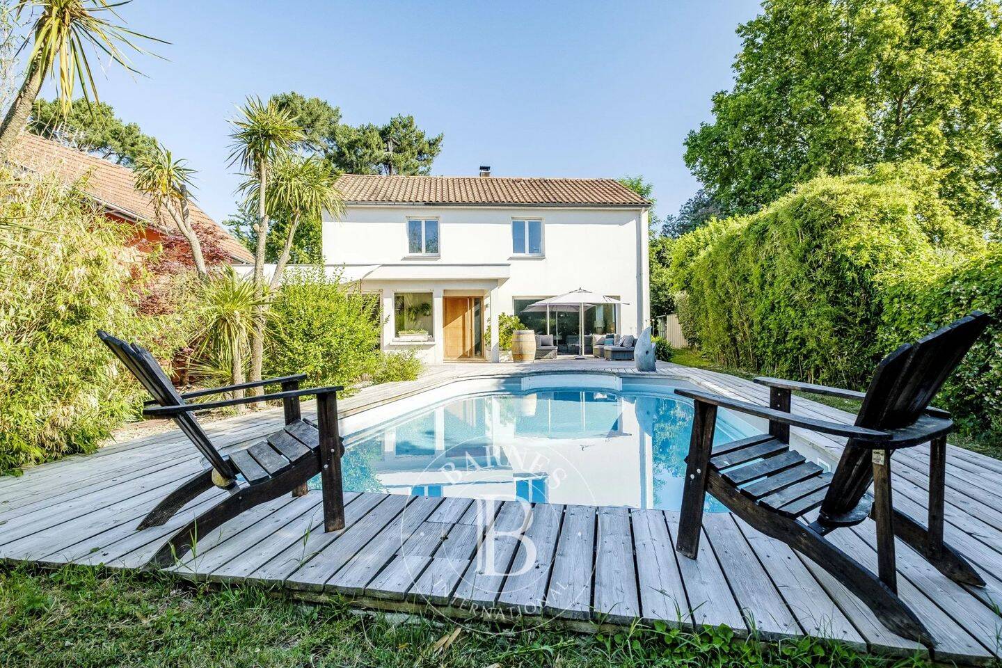 Maison 8 pièces 235 m² · à Pessac · 235 m² · 899 000 €