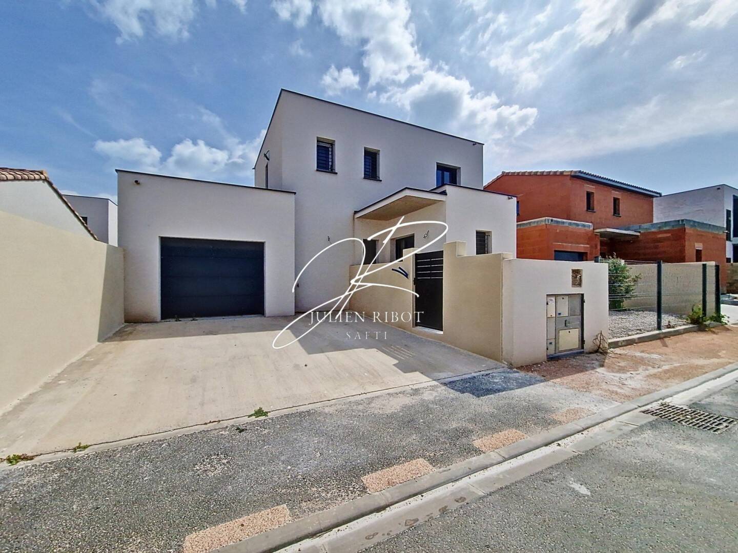 Maison 5 pièces 105 m² · à Sérignan · 105 m² · 379 500 €