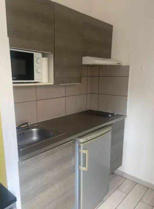 Appartement 1 pièce 20 m² · à Roanne · 20 m² · 395 €/mois