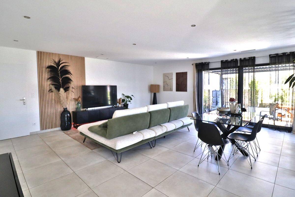Maison 4 pièces 102 m² · à Rivesaltes · 102 m² · 329 900 €
