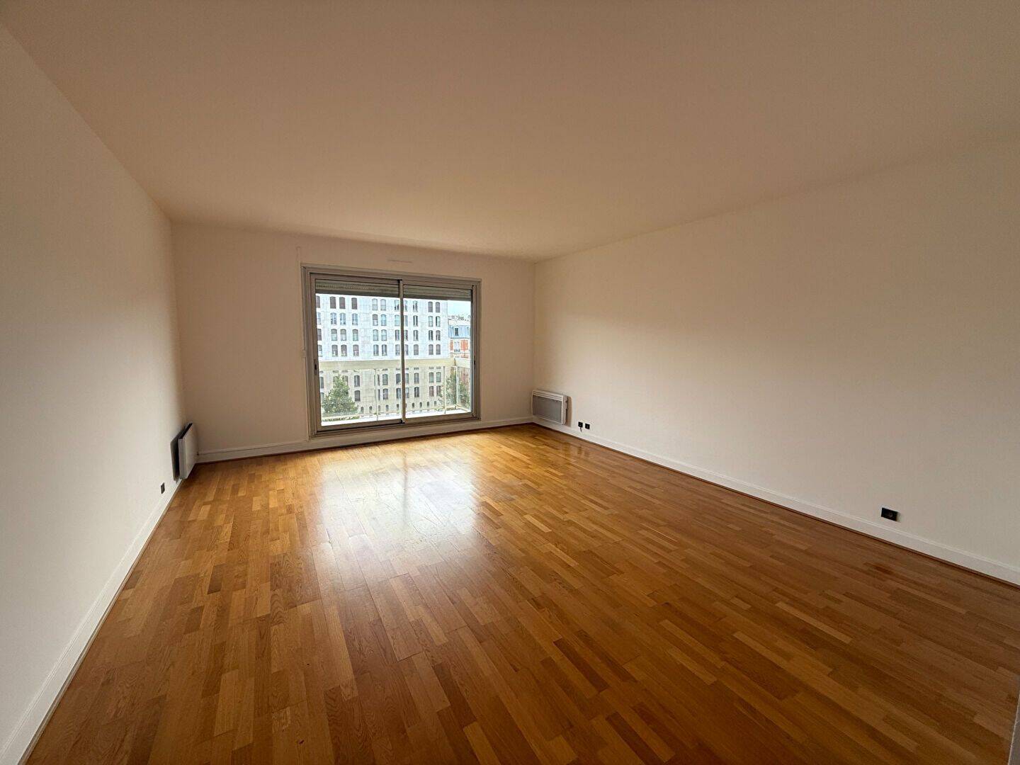 Appartement 3 pièces 76 m² · à Neuilly-sur-Seine · 76,3 m² · 2 258 €