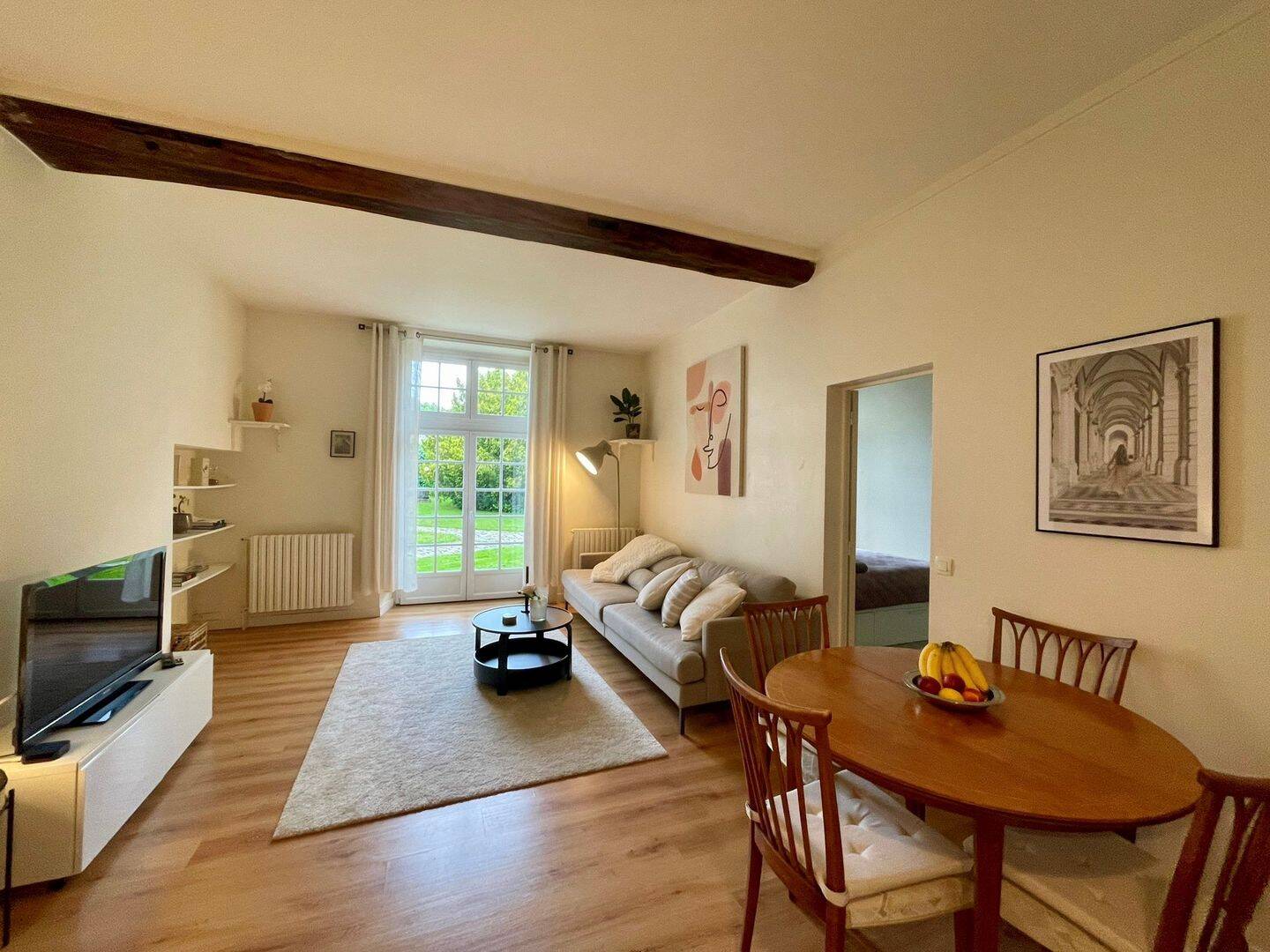 Appartement 3 pièces 67 m² · à Senlis · 66,6 m² · 1 350 €