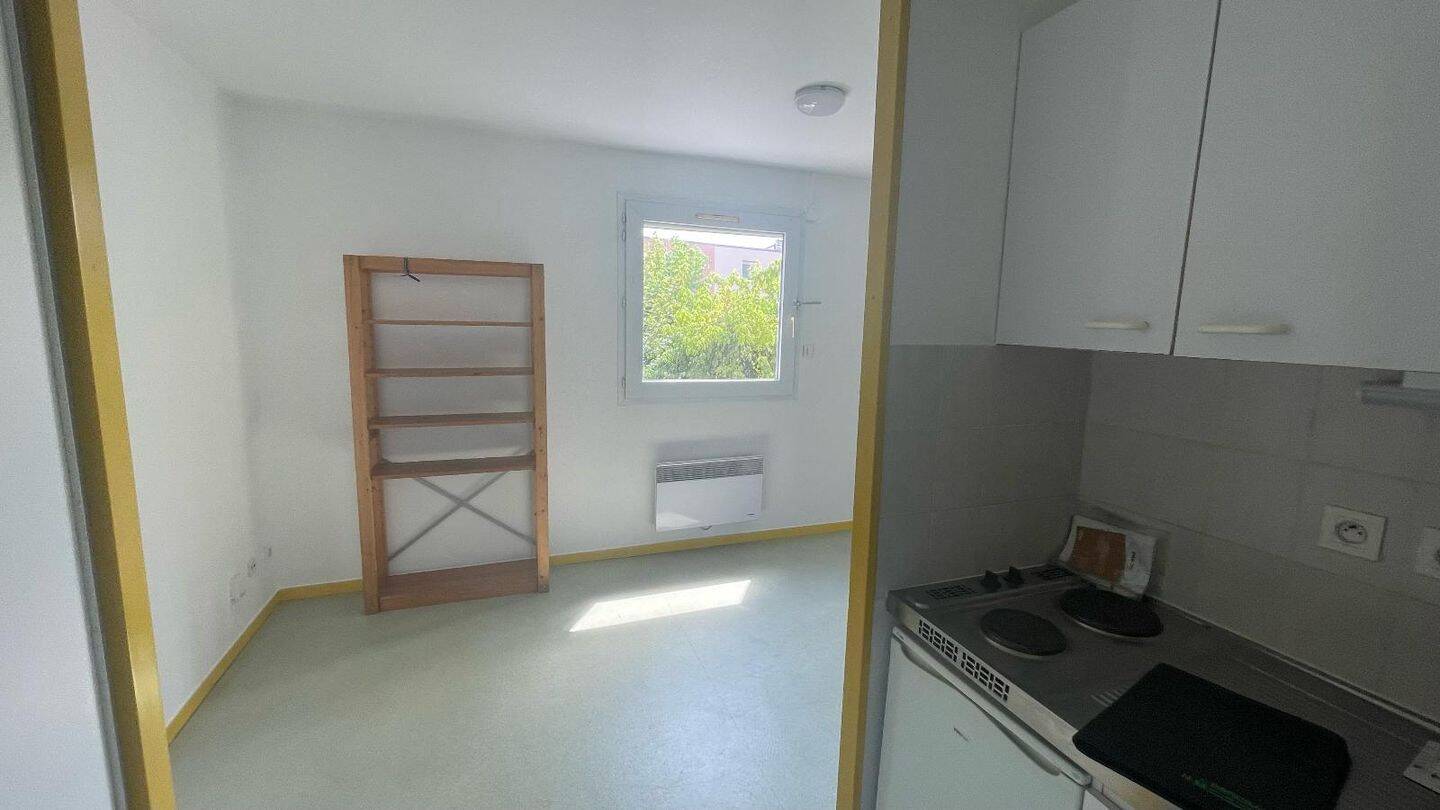 Appartement 1 pièce 19 m² · à Clermont-Ferrand · 19 m² · 420 €