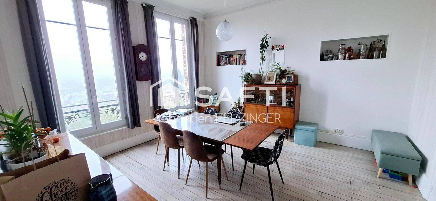 Maison 9 pièces 190 m² · à Laon · 190 m² · 221 000 €