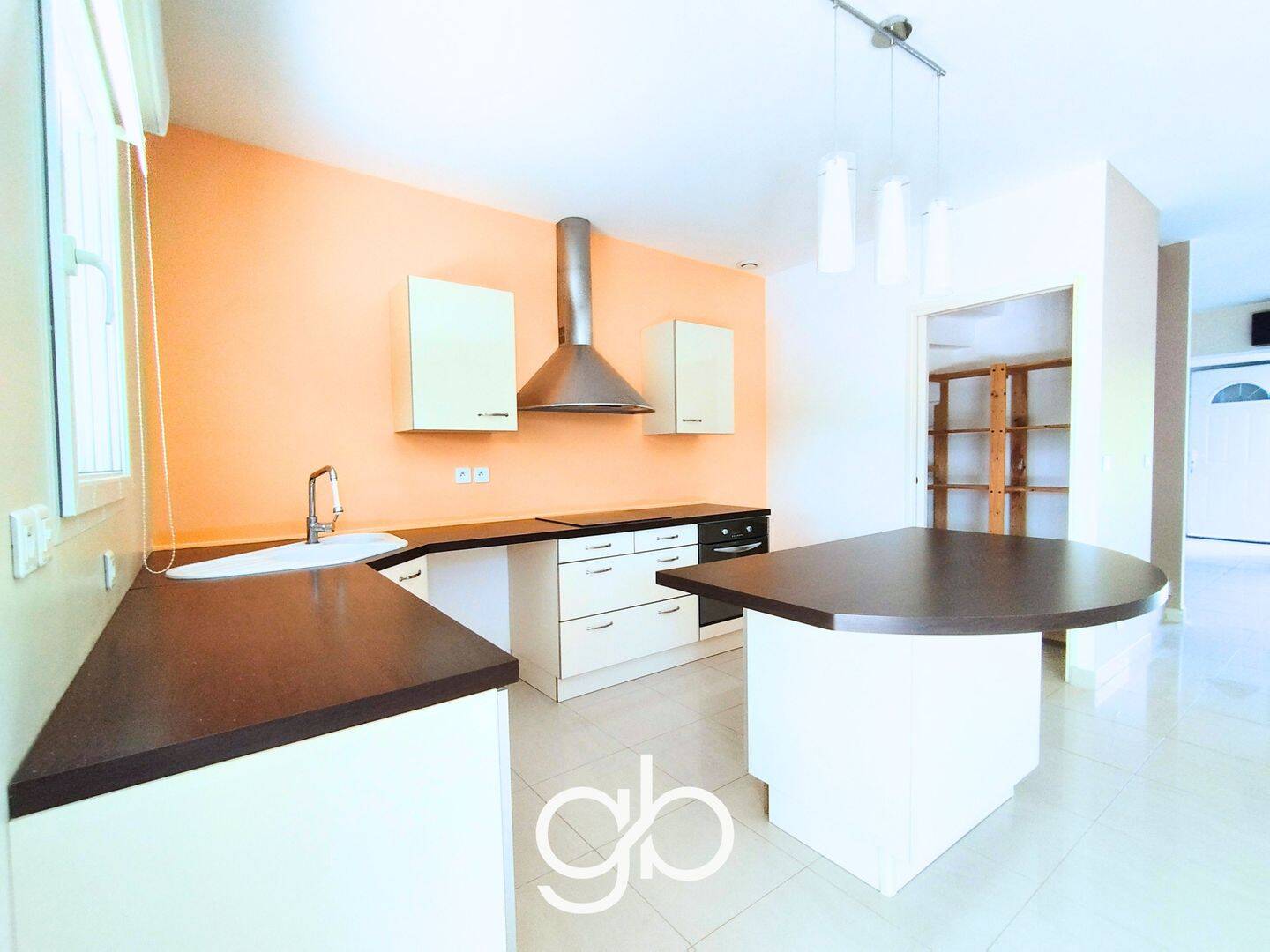 Maison 4 pièces 97 m² · à Saint-Vincent-de-Barbeyrargues · 97 m² · 395 000 €