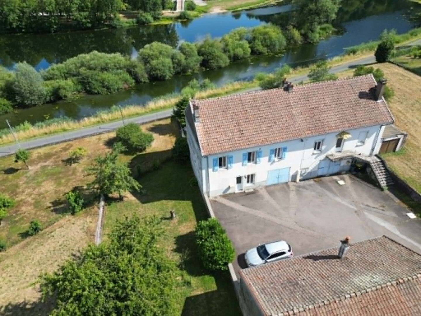 Maison 5 pièces 85 m² · à Pays-de-Clerval · 85 m² · 215 000 €