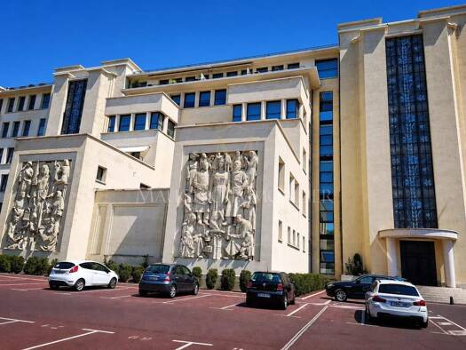 Espace bureau à vendre 105 000 € 37 m² de bureaux Centre Historique Montpellier 34000