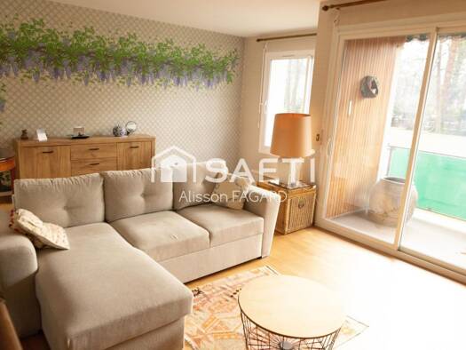 Appartement à vendre 272 000 € 4 pièces 2 chambres 113 m² RDC Chantilly 60500