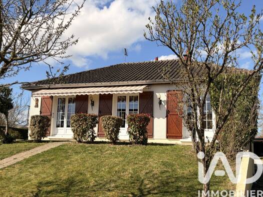 Maison à vendre 147 000 € 4 pièces 3 chambres 85 m² 1 013 m² de terrain Solterre 45700