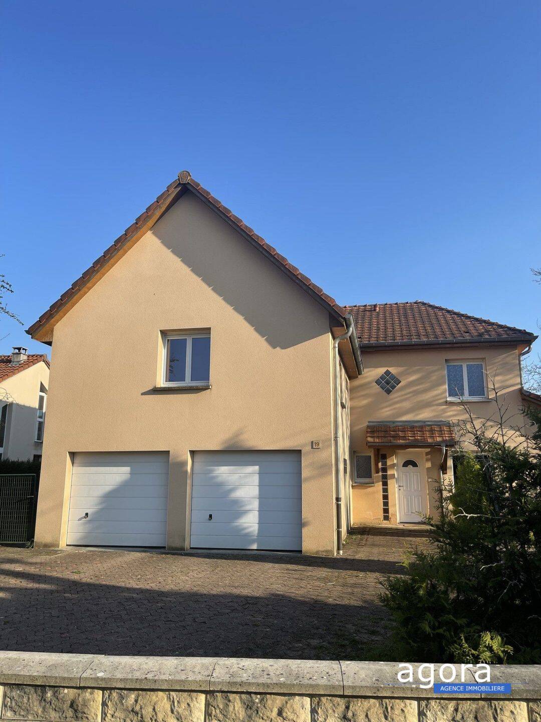 Maison 8 pièces 203 m² · à Audun-le-Roman · 203 m² · 450 000 €