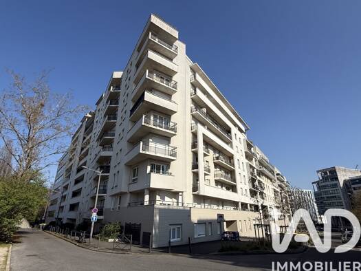 Appartement à vendre 435 000 € 5 pièces 3 chambres 104 m² Étage 9/9 Atlantis-Massy Sud Massy 91300
