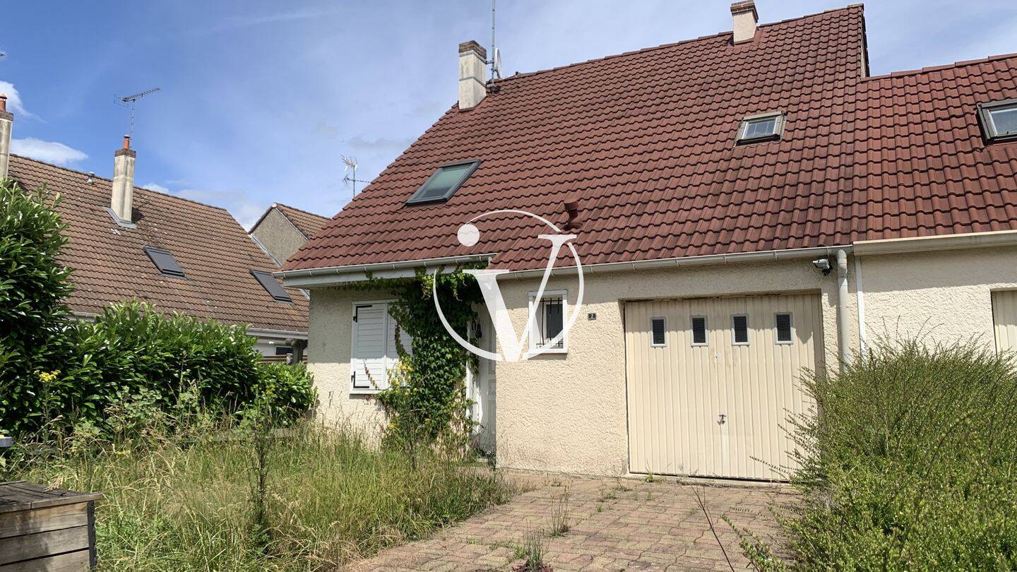 Maison 4 pièces 90 m² · à Vendôme · 90 m² · 175 900 €