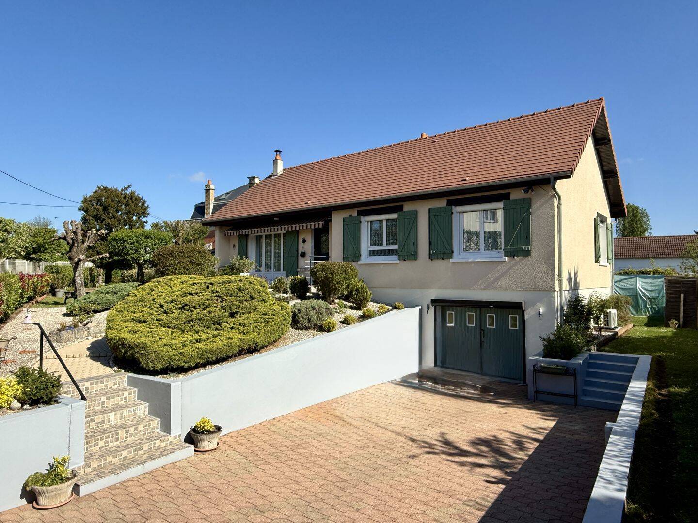 Maison 6 pièces 114 m² · à Gien · 114 m² · 218 000 €