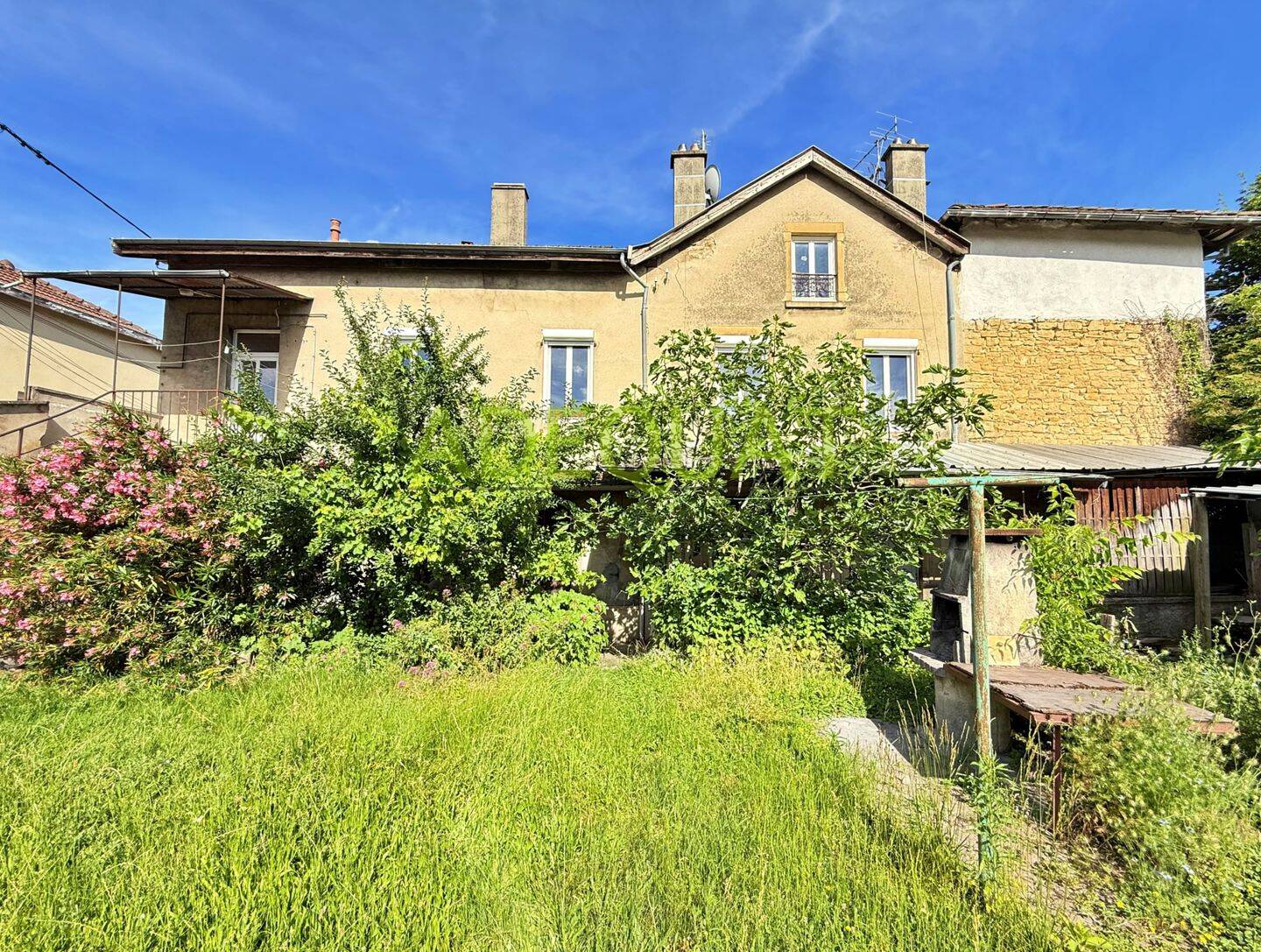 Maison 11 pièces 120 m² · à Bourgoin-Jallieu · 120 m² · 189 000 €
