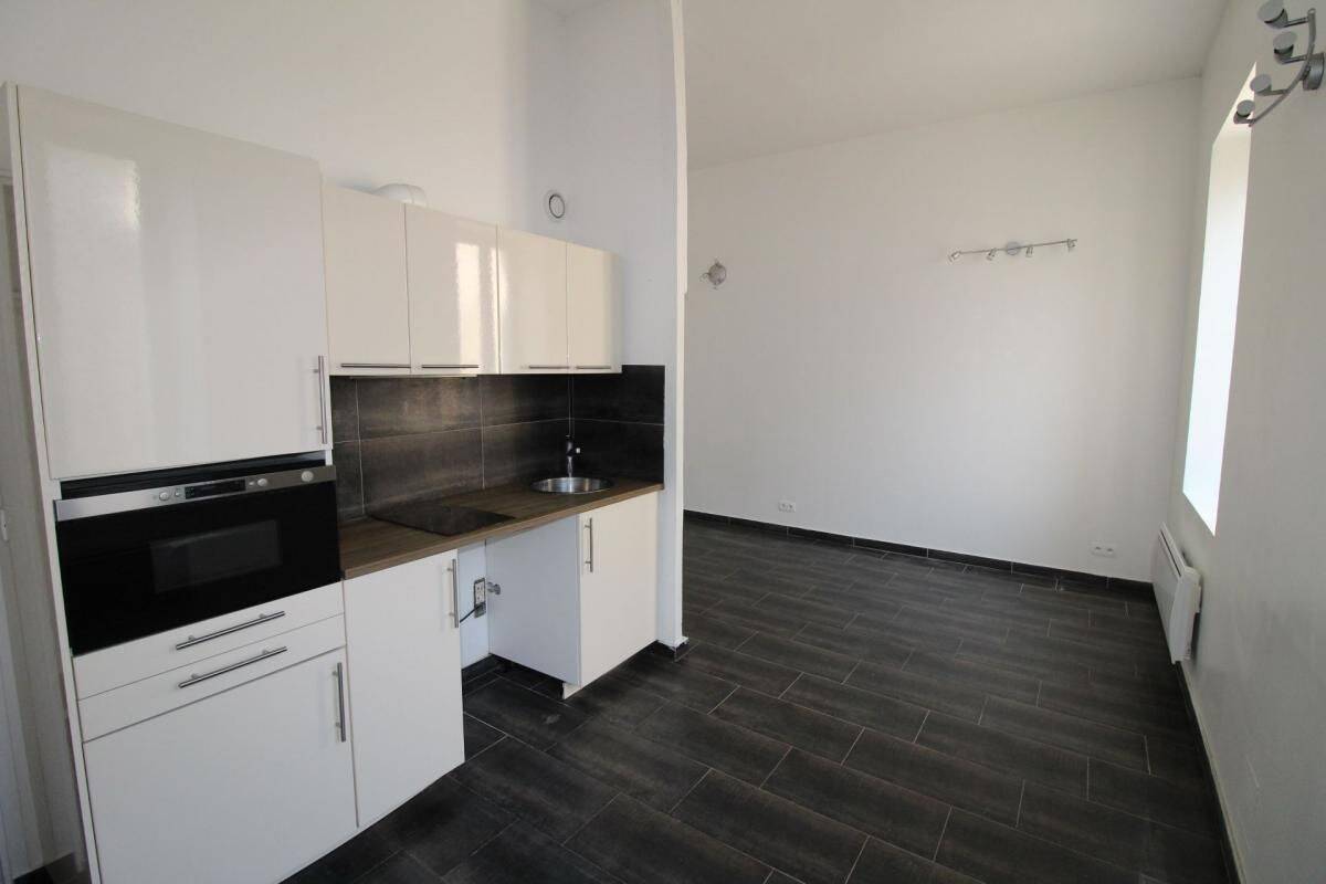 Appartement 1 pièce 27 m² · à Rozay-en-Brie · 26,5 m² · 510 €/mois