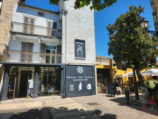 Immeuble à vendre 767 200 € 450 m² Prayssac 46220