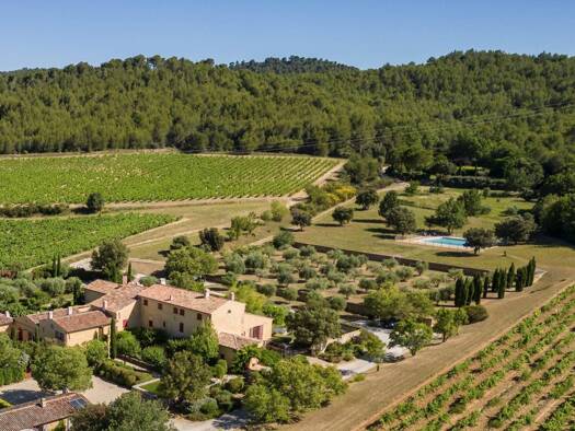 Duplex à vendre 895 000 € 4 pièces 3 chambres 169 m² Étage 1/2 Centre Ancien Pertuis 84120