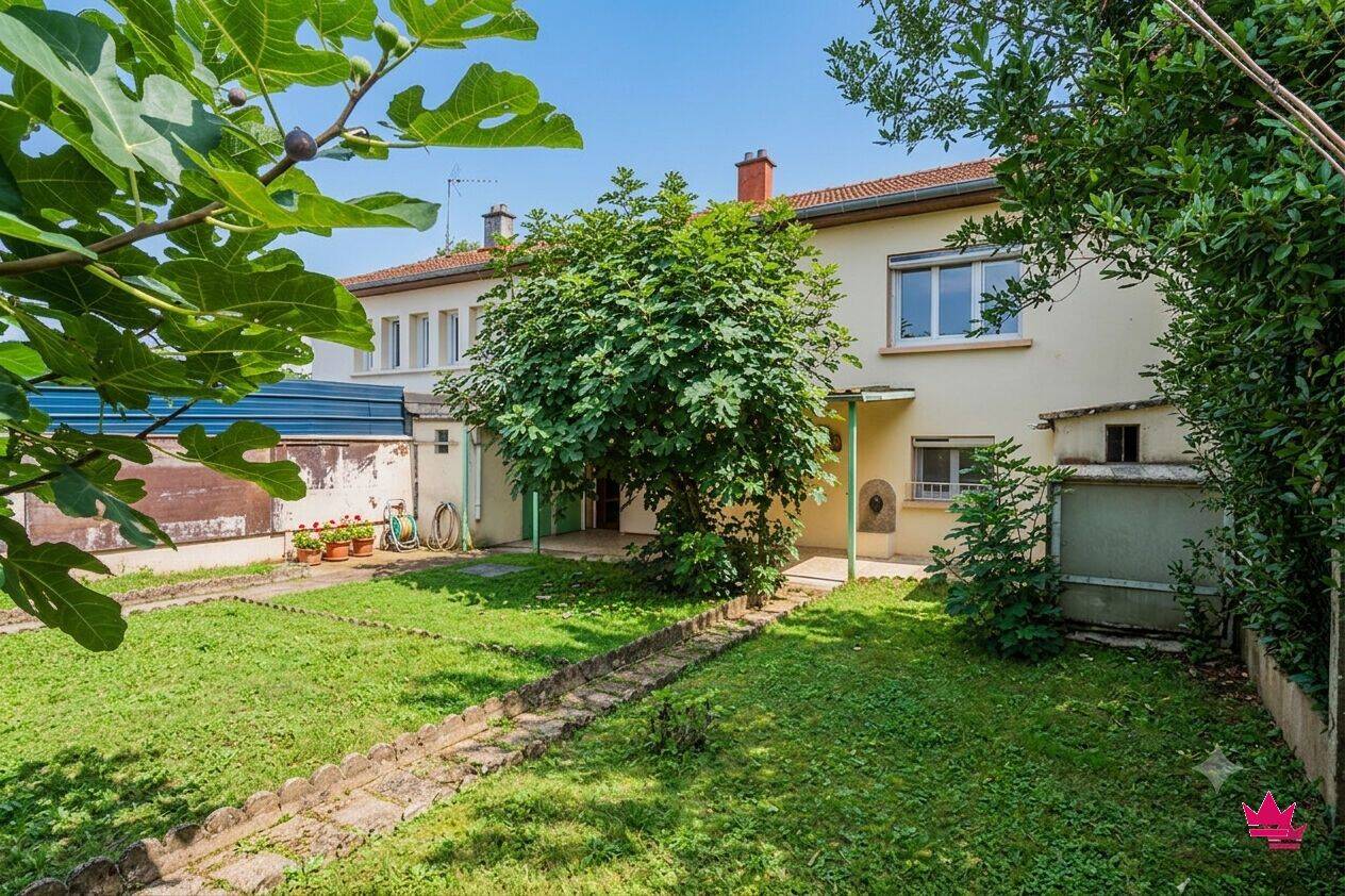 Maison 6 pièces 108 m² · à Meyzieu · 108 m² · 260 000 €