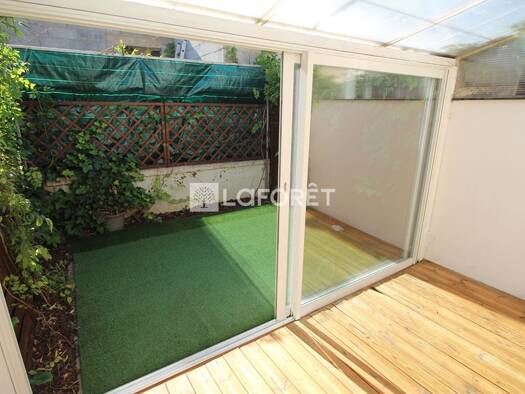 Maison à louer 985 € 3 pièces 2 chambres 47 m² Les Rascas-La Ferrage Marignane 13700