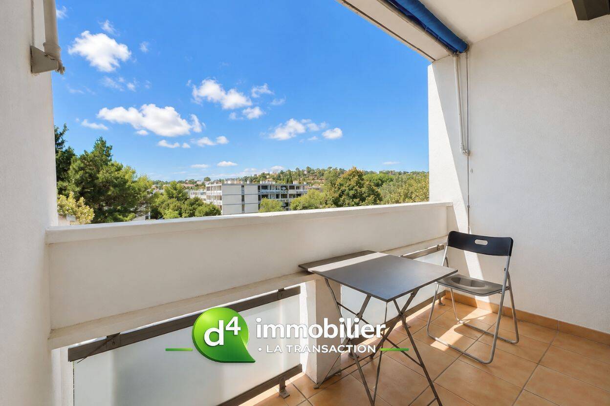 Appartement 4 pièces 69 m² · à Marseille 12ème Arrondissement · 69,3 m² · 165 000 €