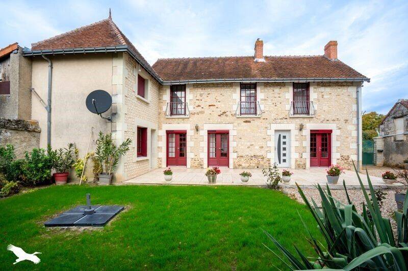 Maison 5 pièces 133 m² · à Antogny-le-Tillac · 133 m² · 233 600 €