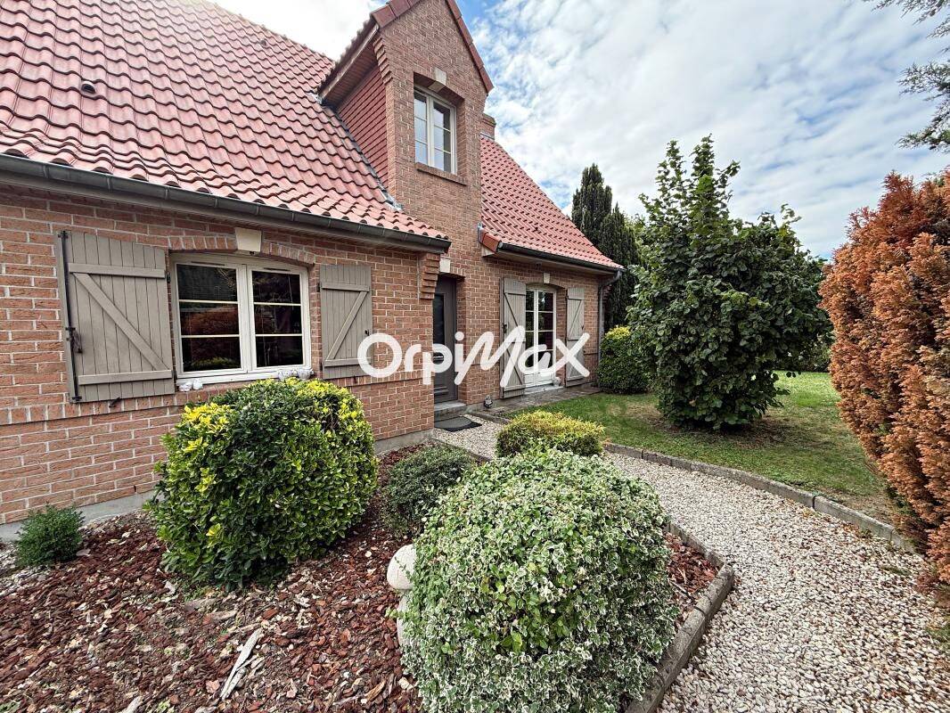 Maison 4 pièces 135 m² · à Verquigneul · 135 m² · 305 000 €