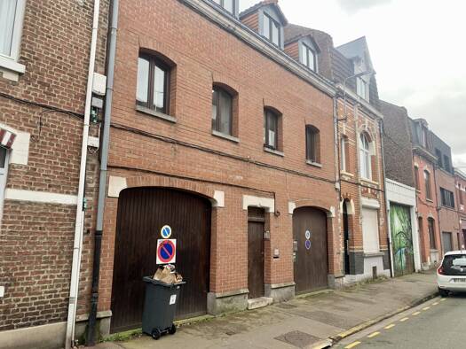 Immeuble à vendre 675 000 € 215 m² Lille 59000