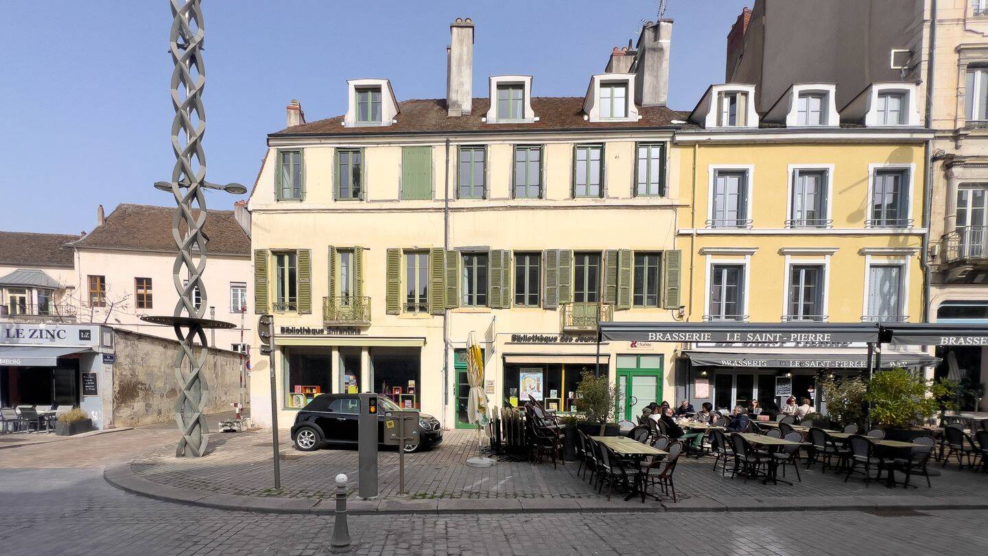 Appartement 3 pièces 76 m² · à Chalon-sur-Saône · 75,7 m² · 195 000 €