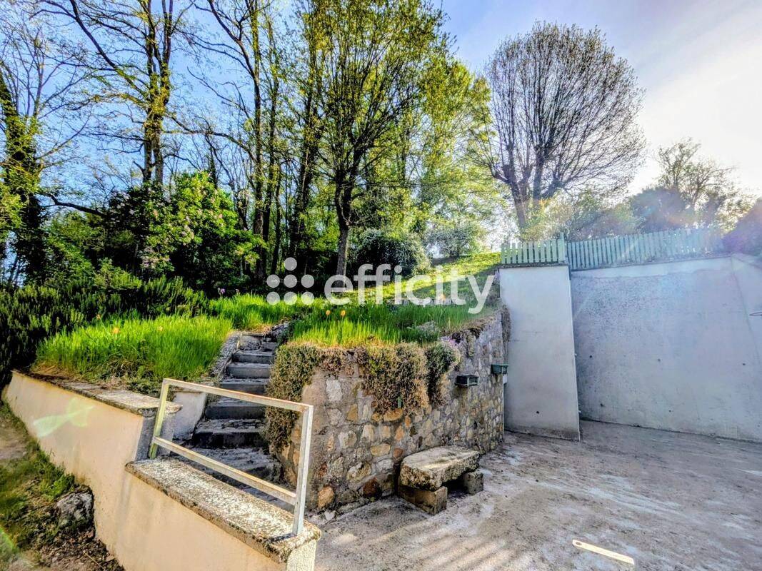 Maison 5 pièces 97 m² · à Villaines-les-Rochers · 97 m² · 134 900 €