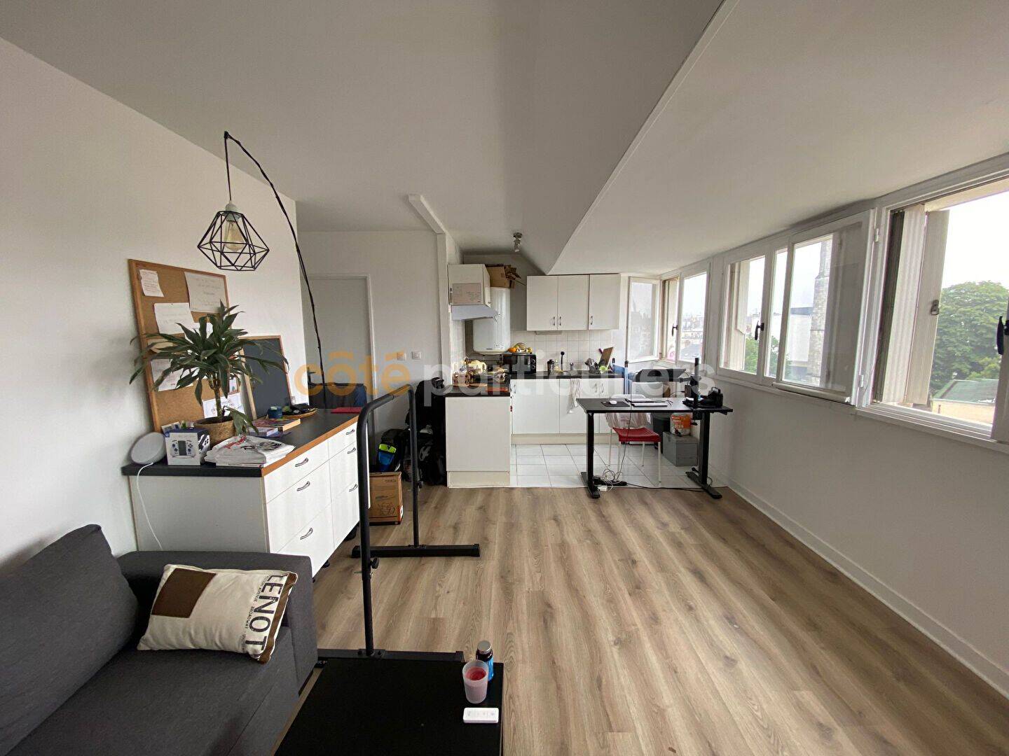 Appartement 1 pièce 28 m² · à Orléans · 28,4 m² · 589 €
