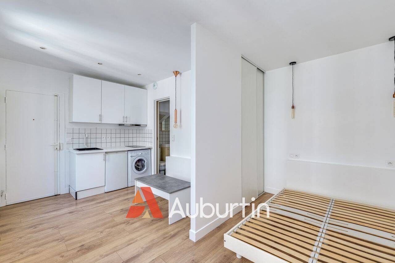 Appartement 1 pièce 18 m² · à Paris 18ème Arrondissement · 18 m² · 158 000 €