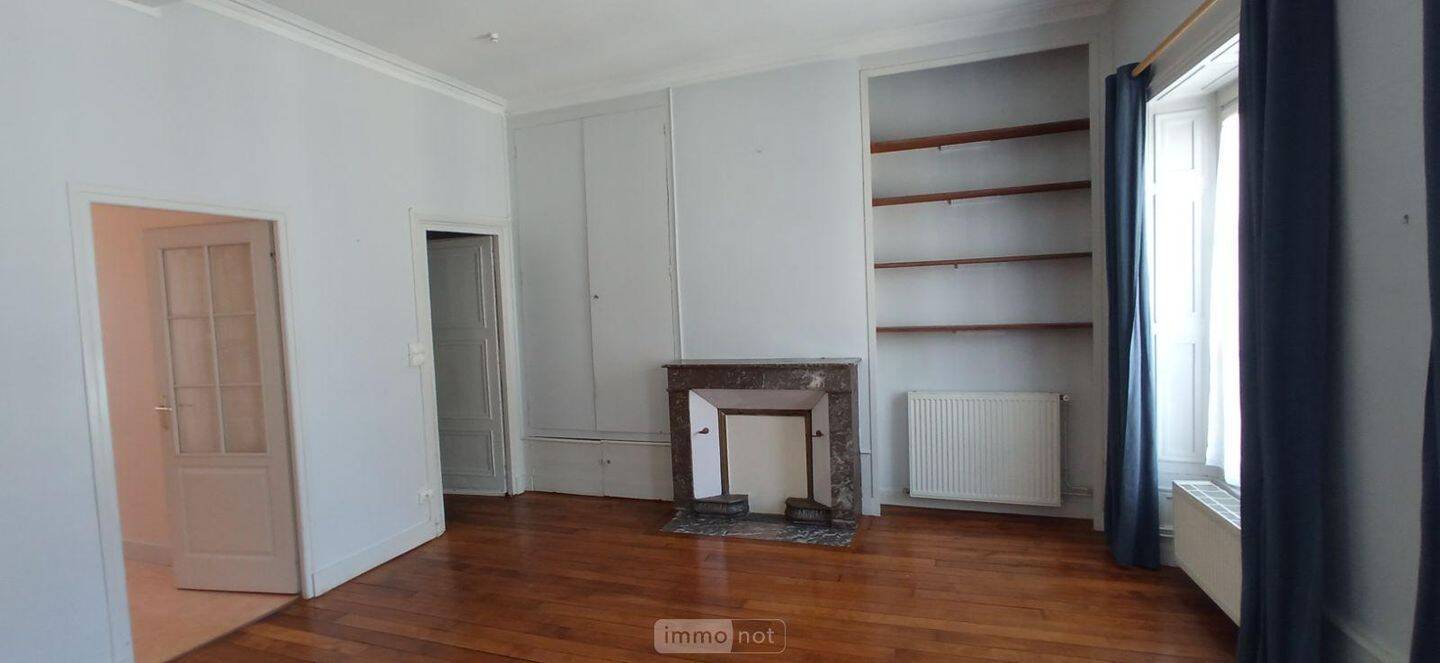 Appartement 3 pièces 60 m² · à Langres · 60 m² · 560 €