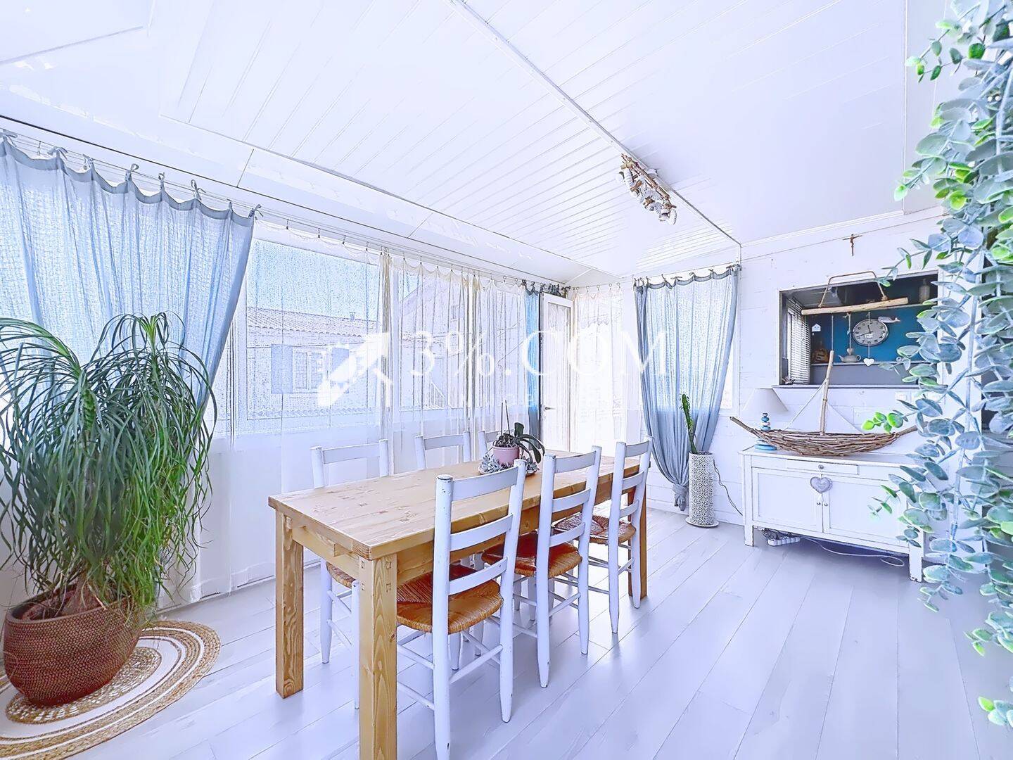 Maison 7 pièces 112 m² · à Gruissan · 112 m² · 430 000 €