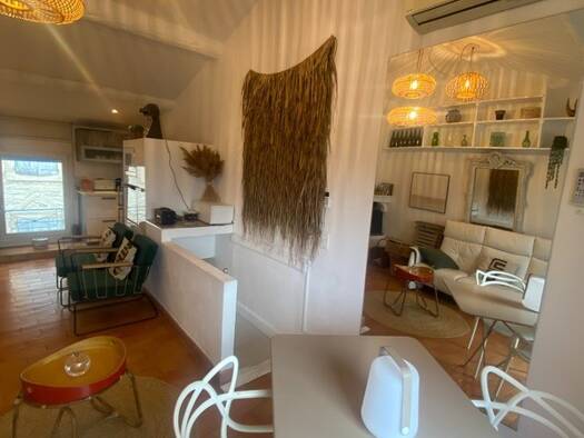 Maison à vendre 275 000 € 4 pièces 2 chambres 85 m² 40 m² de terrain Peyriac-de-Mer 11440