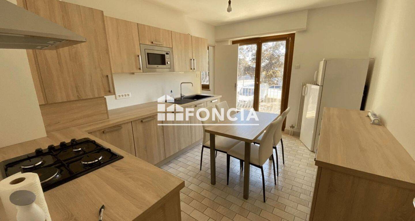 Appartement 3 pièces 88 m² · à Horbourg-Wihr · 87,8 m² · 841 €/mois