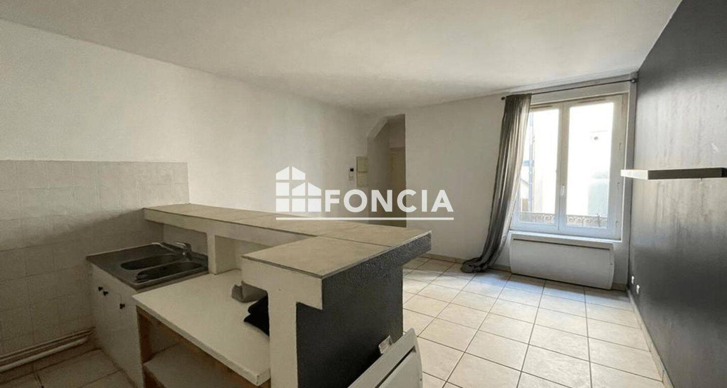 Appartement 3 pièces 52 m² · à Lyon 6ème Arrondissement · 52,1 m² · 907 €