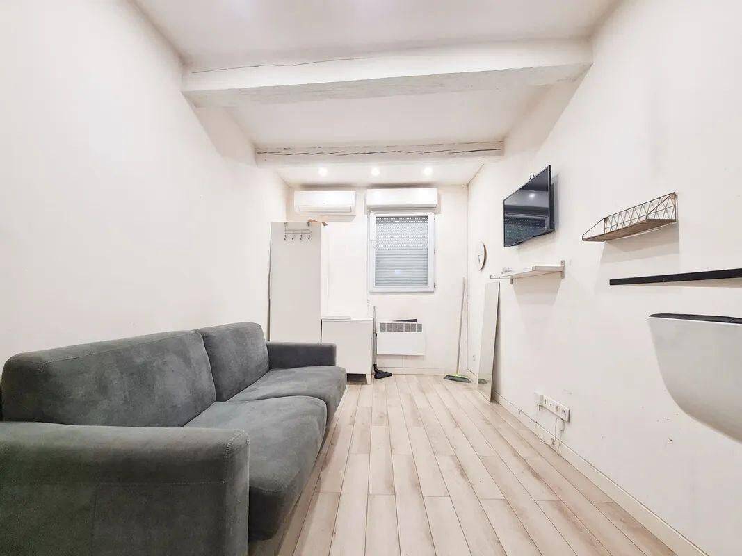 Appartement 1 pièce 25 m² · à Marseille 5ème Arrondissement · 25 m² · 590 €