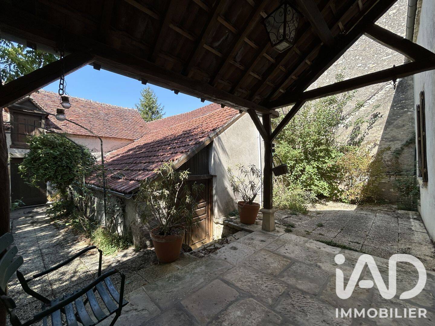 Maison 3 pièces 115 m² · à Dun-sur-Auron · 115 m² · 59 000 €