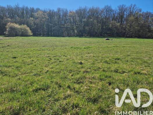 Terrain constructible à vendre 196 000 € 18 639 m² de terrain La Bachellerie 24210
