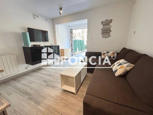 Appartement 1 pièce 25 m² · à Saint-Mandrier-sur-Mer · 25,3 m² · 760 €