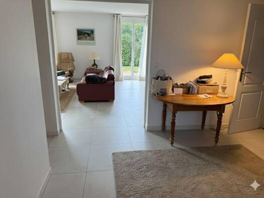 Maison de ville à louer 2 700 € 2 pièces 1 chambre 157 m² Le Village Noisy-le-Roi 78590