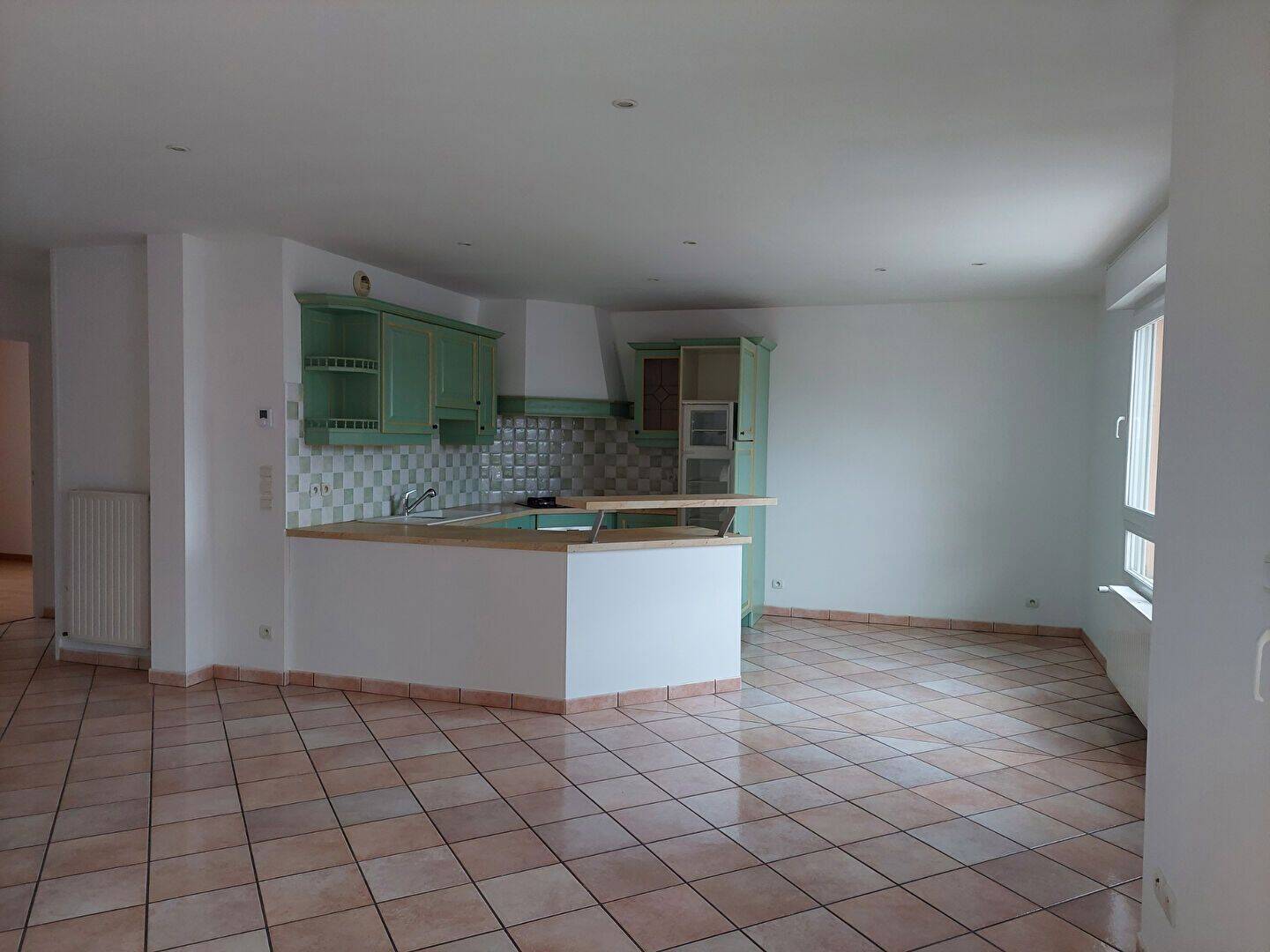 Appartement 3 pièces 75 m² · à Roanne · 75,2 m² · 744 €