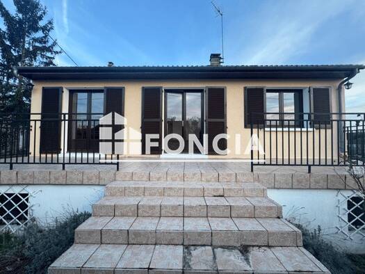 Pavillon à louer 850 € 3 pièces 2 chambres 67,8 m² Champs-sur-Yonne 89290