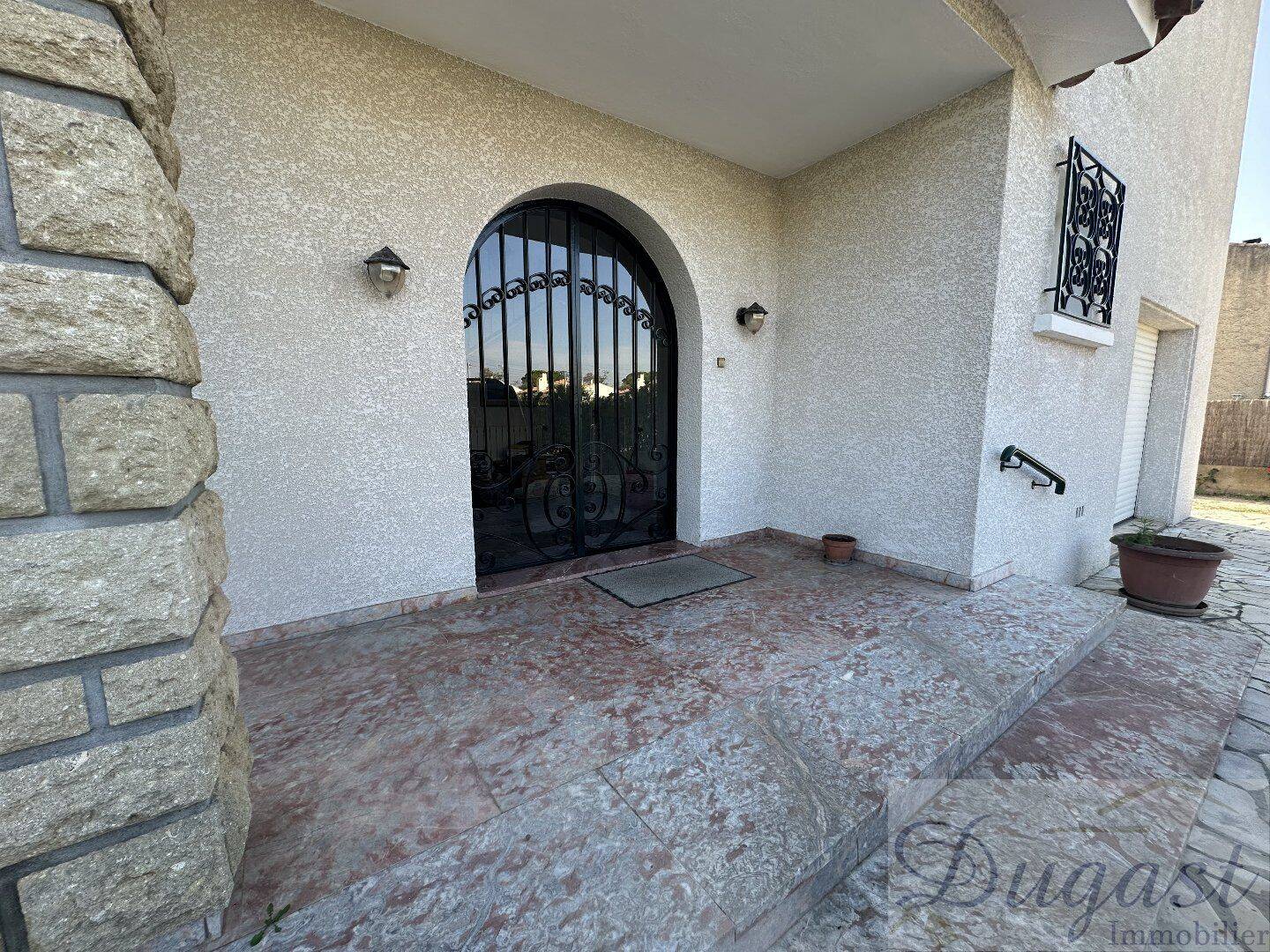 Maison 5 pièces 136 m² · à Montady · 136 m² · 291 000 €