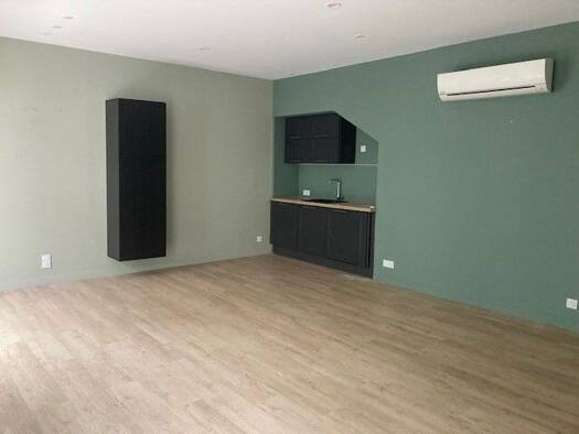 Local commercial à louer 770 € 40 m² de surface de vente Saumur 49400