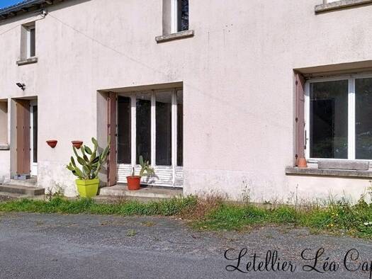 Maison à vendre - neuf 92 880 € 5 pièces 4 chambres 129 m² 9 560 m² de terrain Neuvy-Bouin 79130