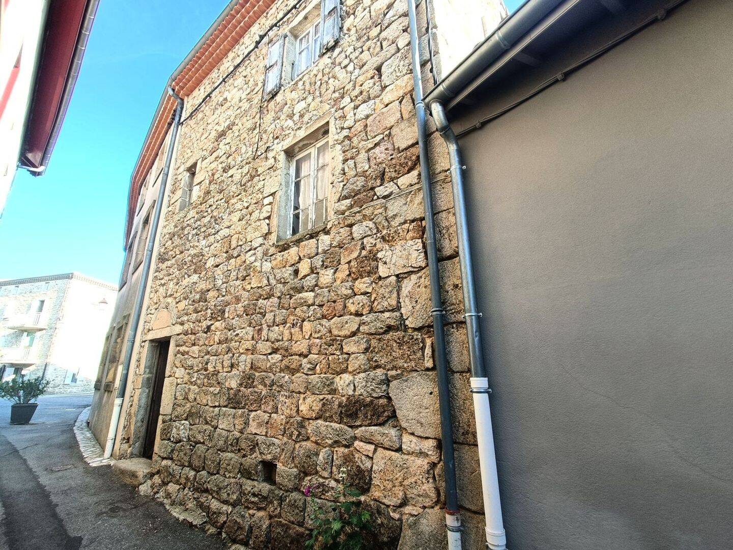 Maison 3 pièces 58 m² · à Colombier-le-Jeune · 58 m² · 59 900 €